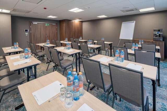 Отель Hampton By Hilton Warsaw Mokotow Варшава-25